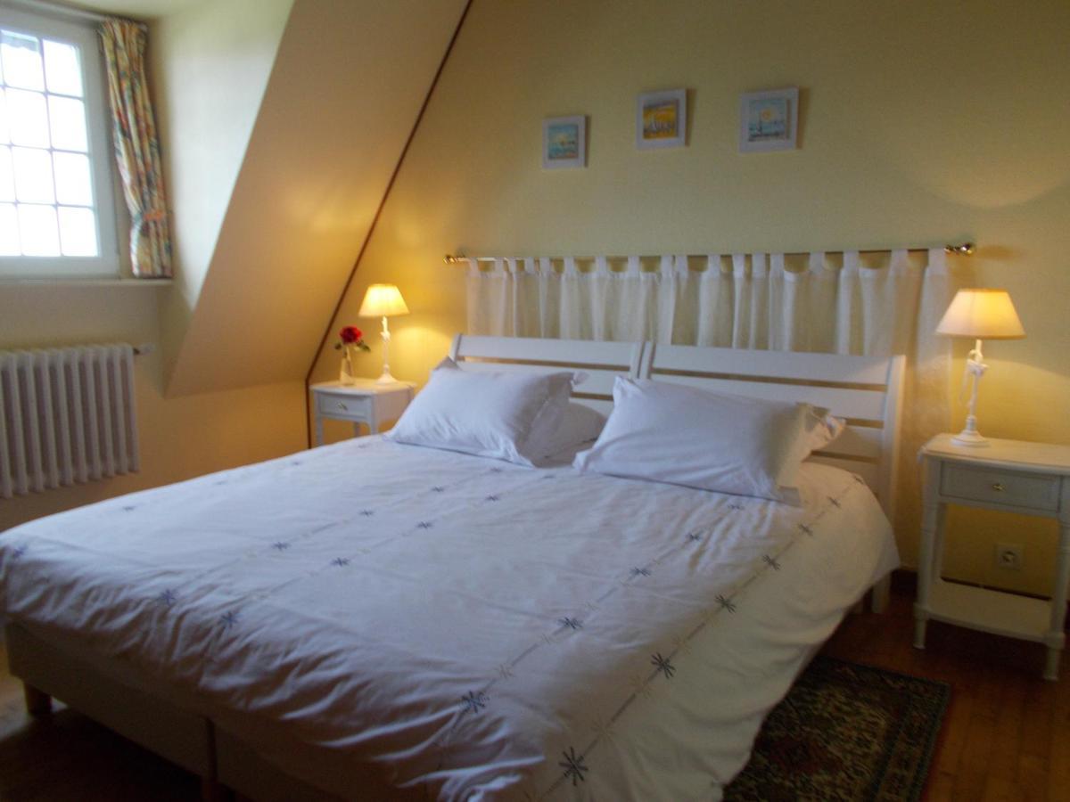Bed and Breakfast Les Ajoncs Plougrescant Esterno foto